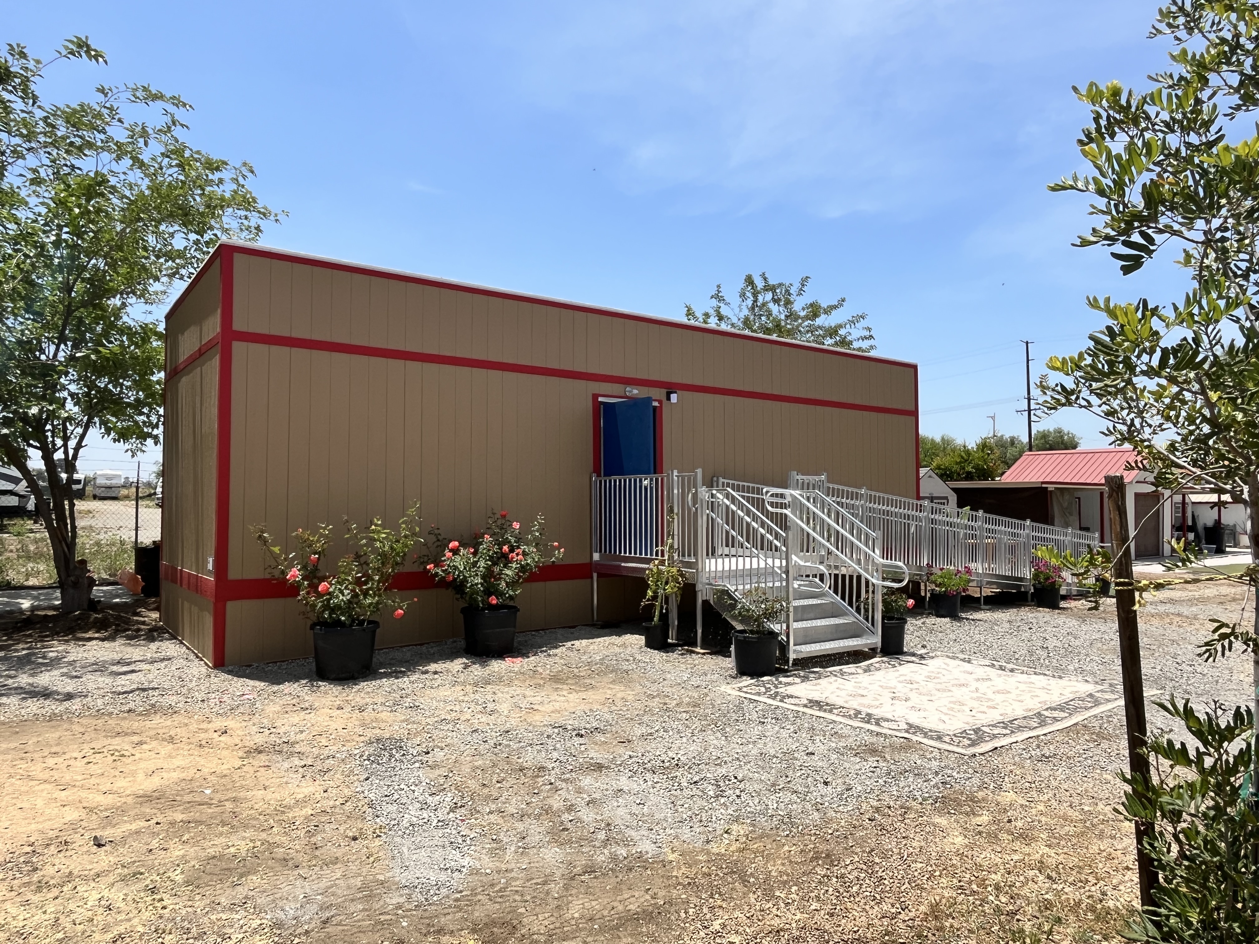 Modular Project: Wat Lao Rattanamoungkhoun, Buddhist Temple