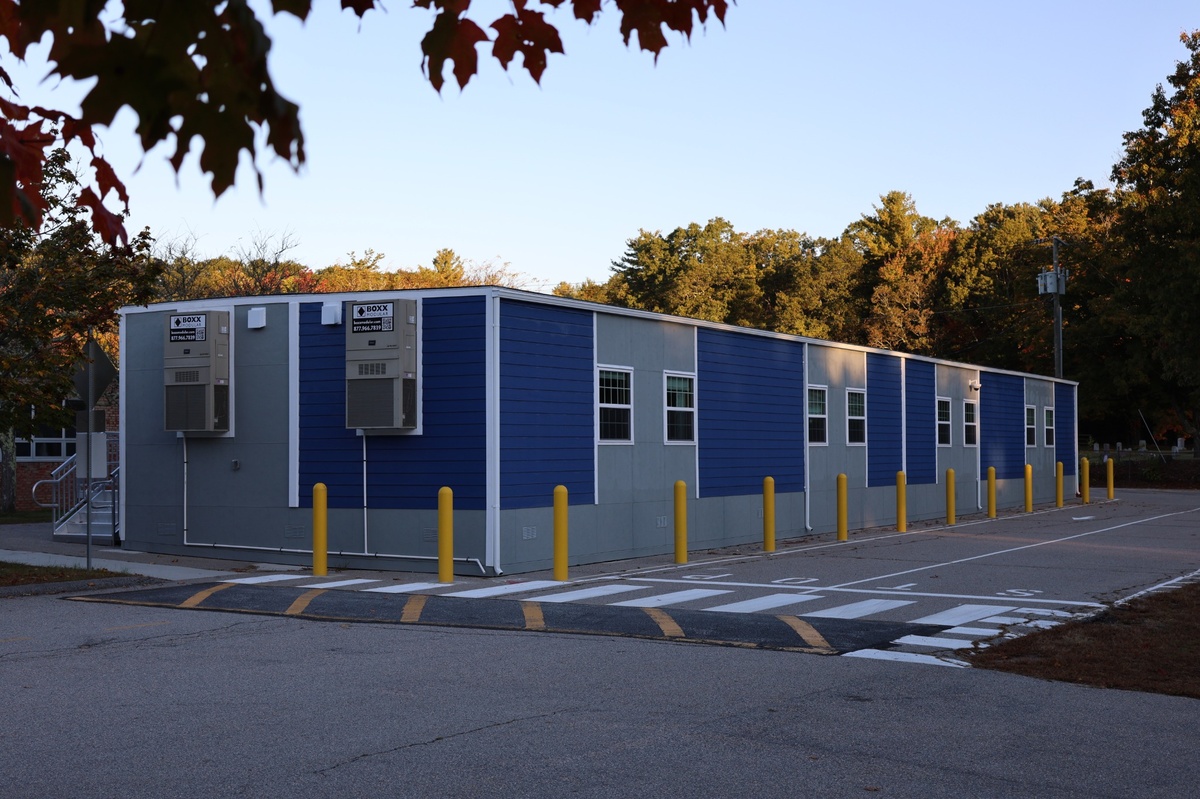 Glastonbury_modular_school